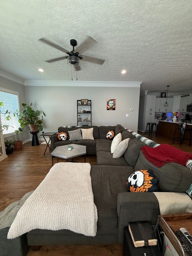 Building Photo - 128 Aiden Ln