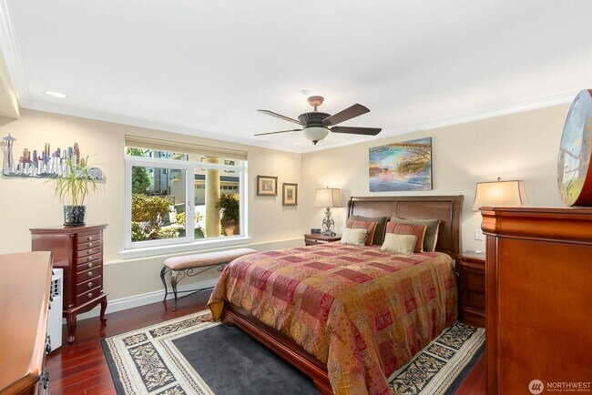 Building Photo - Luxury spacious unit with partial downtown view in Magnolia