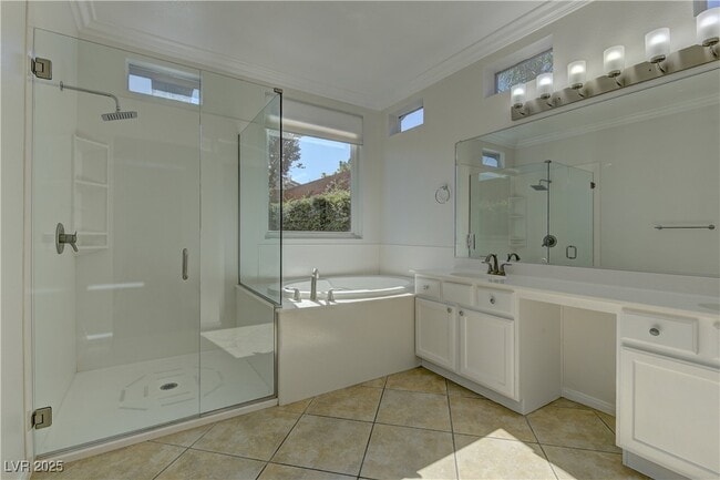 Building Photo - 10125 James Harbin Ave