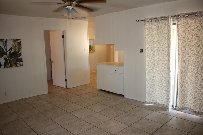 Building Photo - 3508 Piermont Dr NE