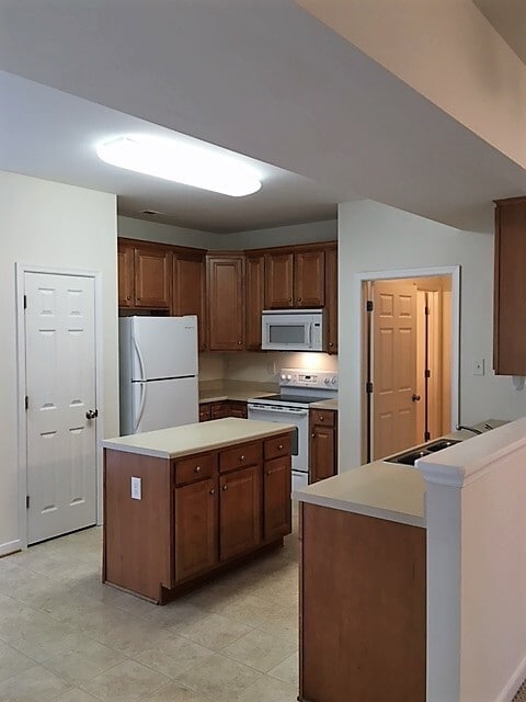 Building Photo - 409 Wilmer Ave