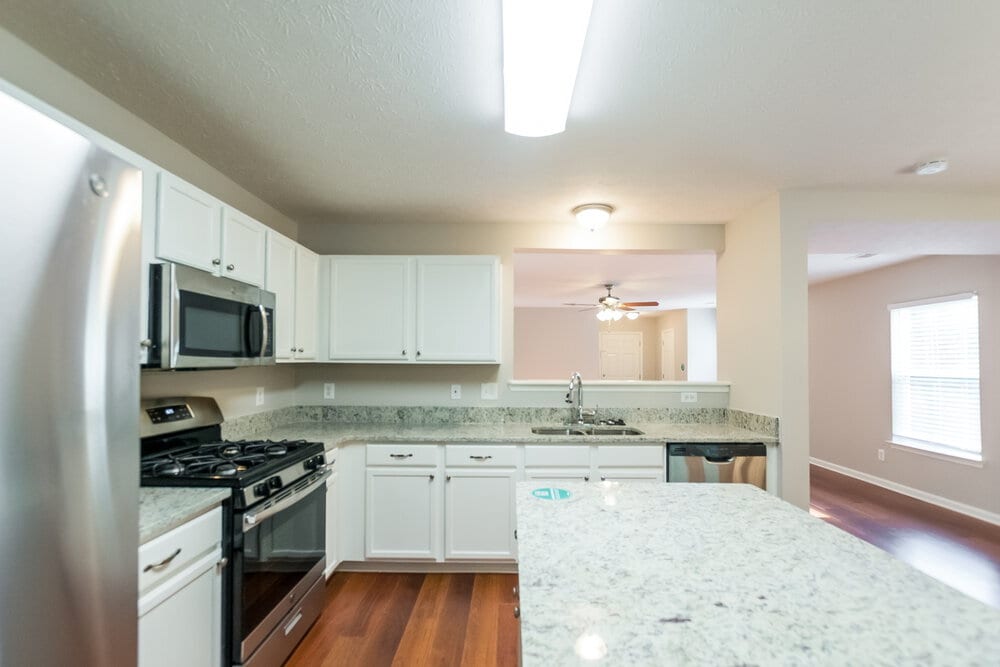 Building Photo - 417 Autumn Creek Dr