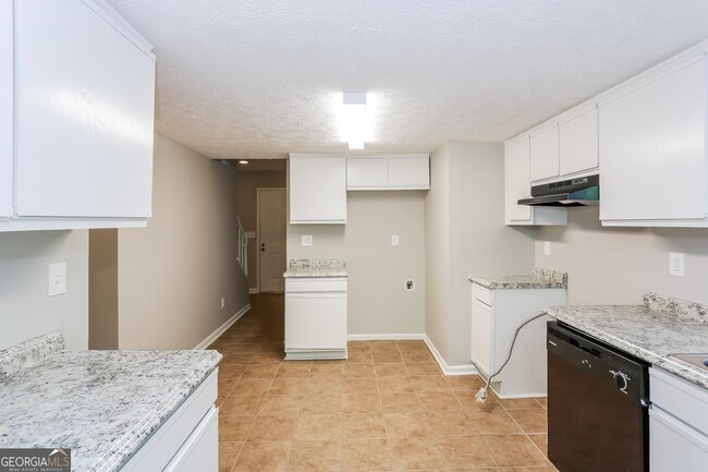 Building Photo - 830 Durham Crossing
