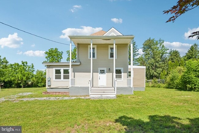 Building Photo - 2470 S Main Rd