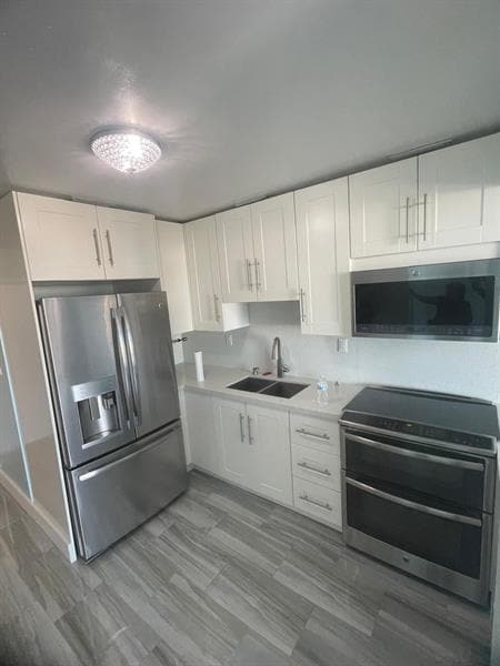 Building Photo - 801 S Ocean Dr