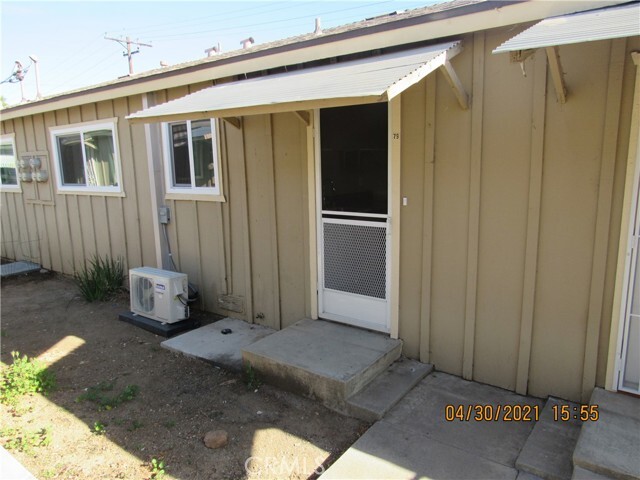 Building Photo - 150 E Lakeshore Dr