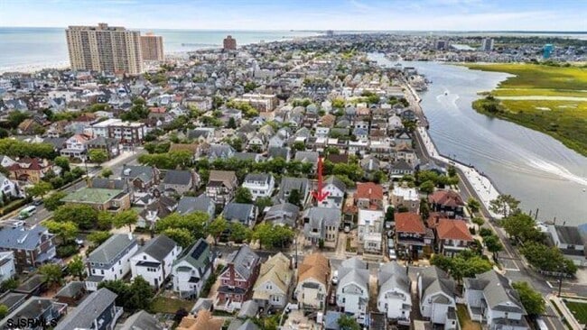 Building Photo - 12 N Tallahassee Ave