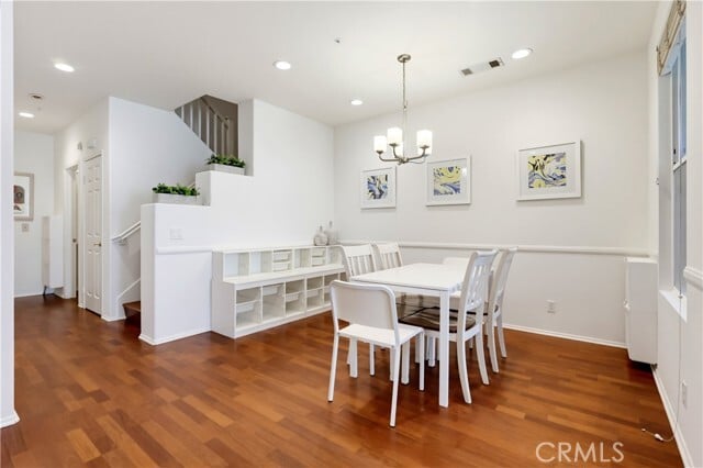 Building Photo - 303 Terra Bella