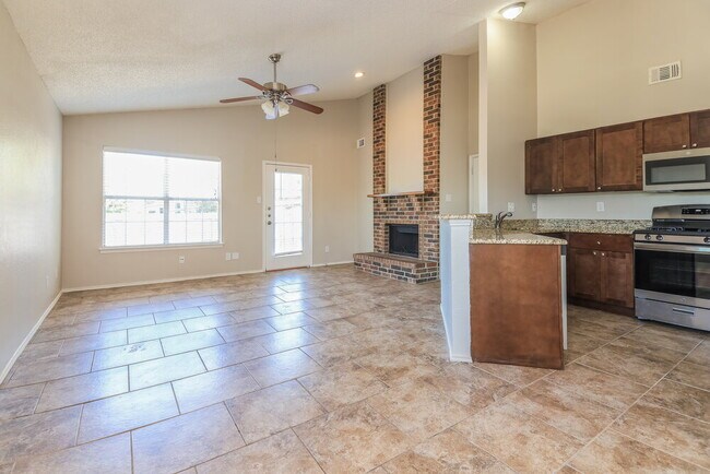 Building Photo - 4349 Presto Cir