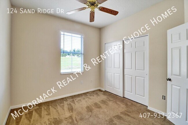 Building Photo - 124 Sand Ridge Dr