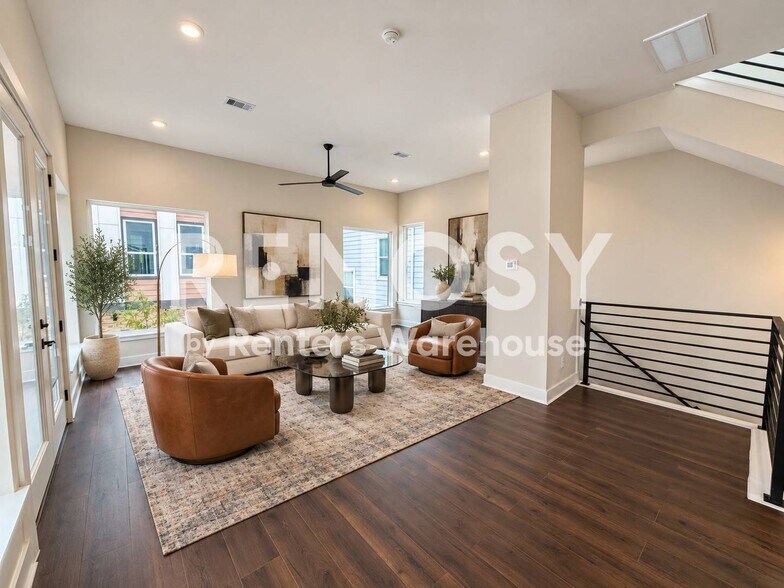 Building Photo - 1525 Caywood Ln