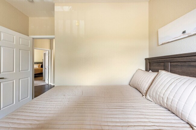 Building Photo - 15460 Canyon Gulch Ln