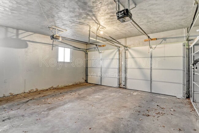 Building Photo - 4481 E Bails Pl