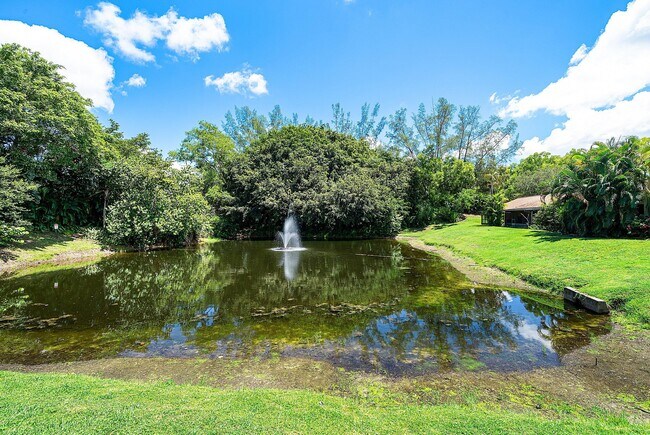 Building Photo - 13676 Cortez Dr
