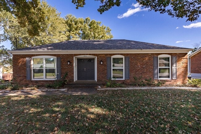 Primary Photo - 1211 Meadowridge Trail
