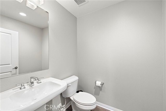 Building Photo - 107 Sencillo Pl