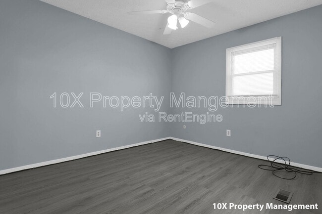 Building Photo - 6169 Laurelwood Ct