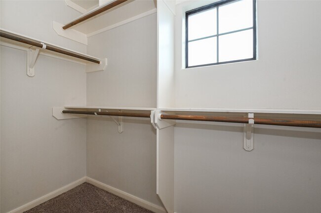 Building Photo - 3948 Feagan St