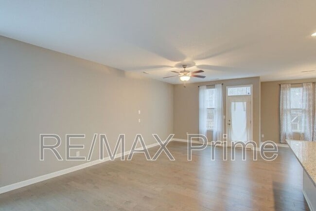 Building Photo - 4158 Pughsville Rd