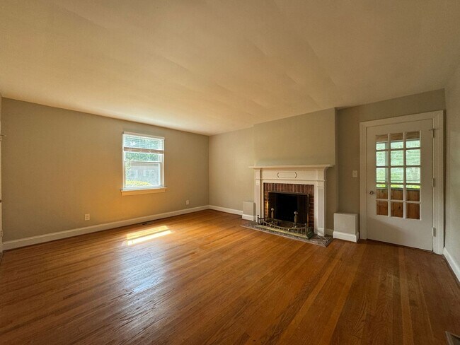 Building Photo - 2BR Norfolk Home!
