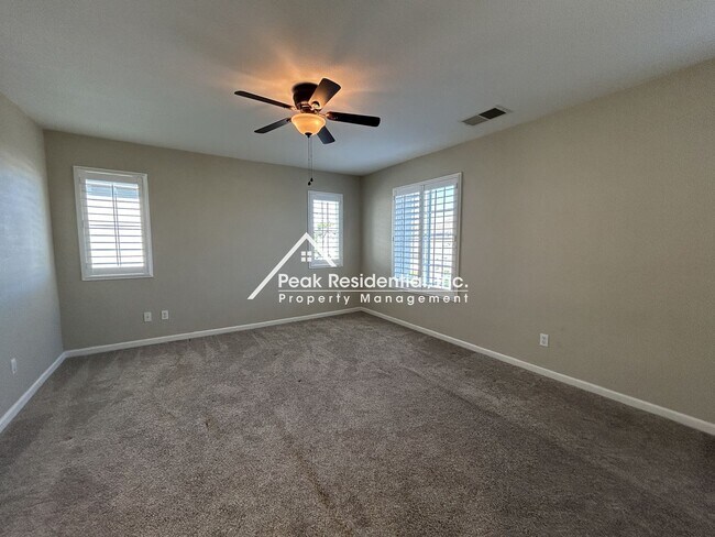 Building Photo - 9196 Cortina Cir