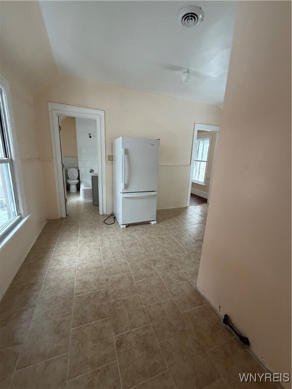 Building Photo - 291 E North St