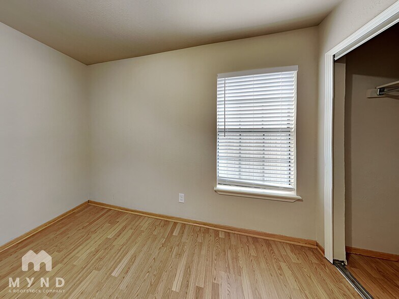 Building Photo - 6708 Oriole Ct