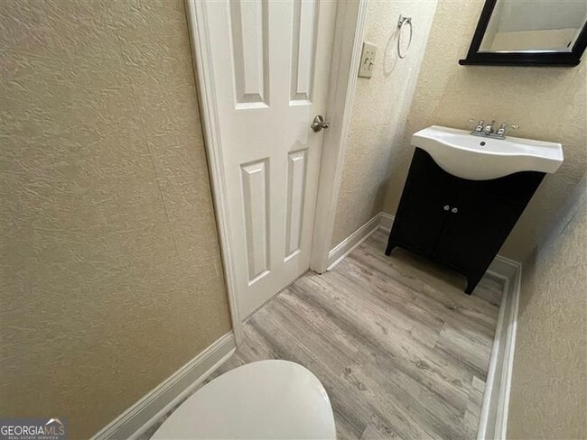 Building Photo - 2930 Governors Ct