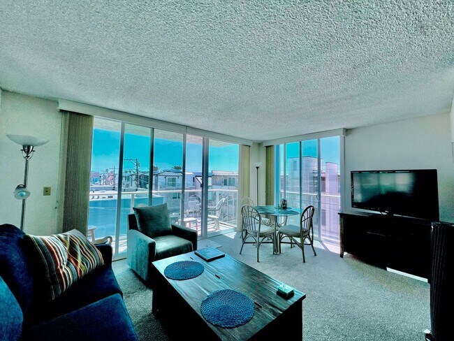 Building Photo - Charming 1 Bedroom 1 Bath-Fully Furnished ...