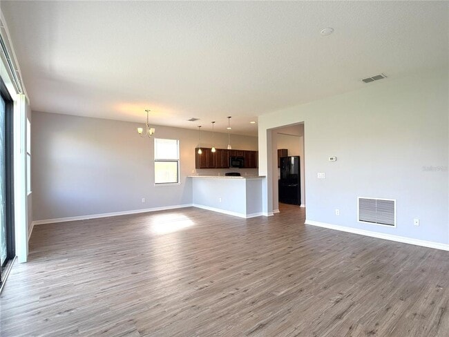 Building Photo - 1282 Clove Dr