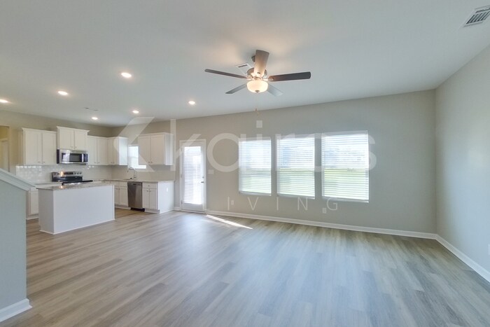 Building Photo - 7333 Foggy River Dr