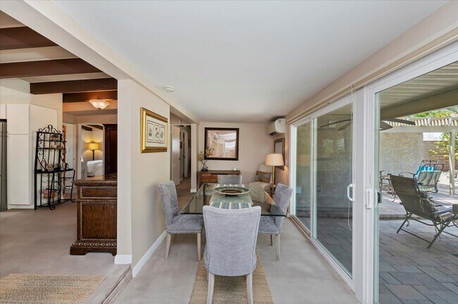 Building Photo - 54925 Avenida Ramirez