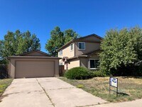 Building Photo - 2220 Piros Dr