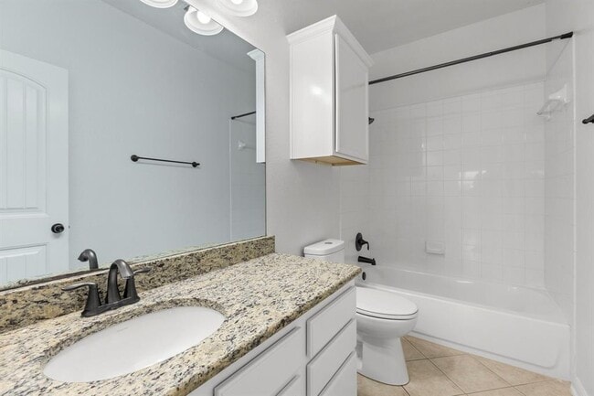 Building Photo - 18613 Falcon Pointe Blvd