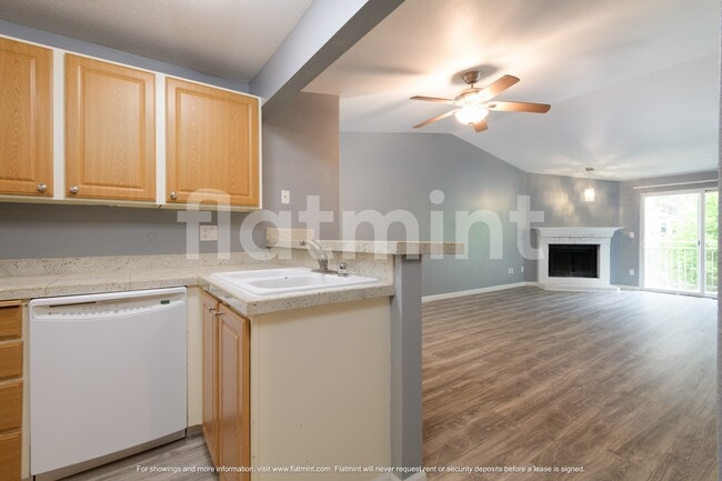 Building Photo - 12636 100th Ln NE