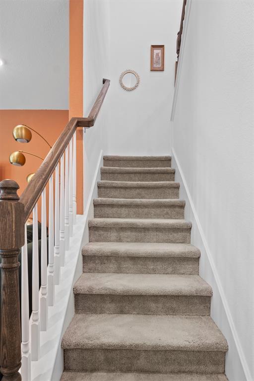 Building Photo - 6809 Ellsworth Walk