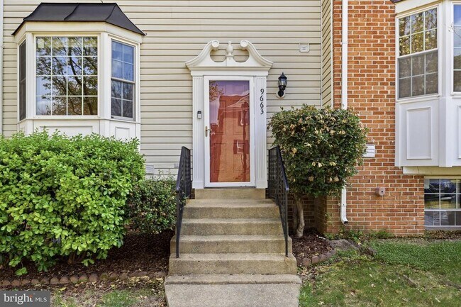 Building Photo - 9663 Franklin Woods Pl