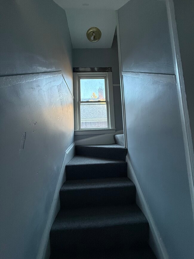 Building Photo - 7126 Camden Ave