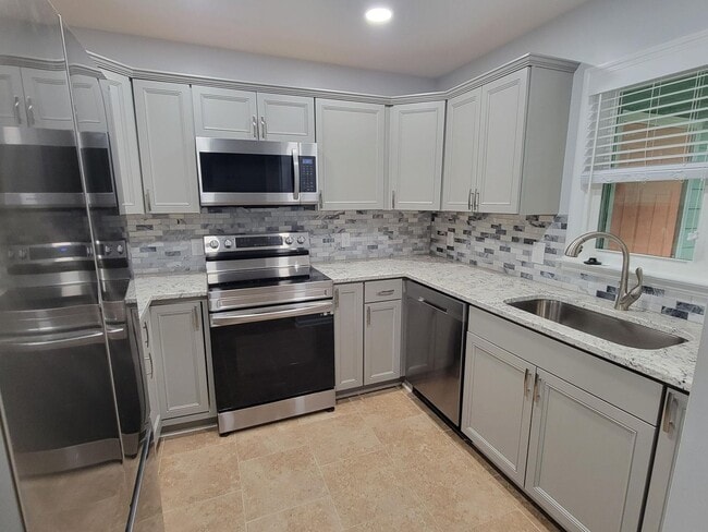 Building Photo - 304 Osprey Ridge Dr