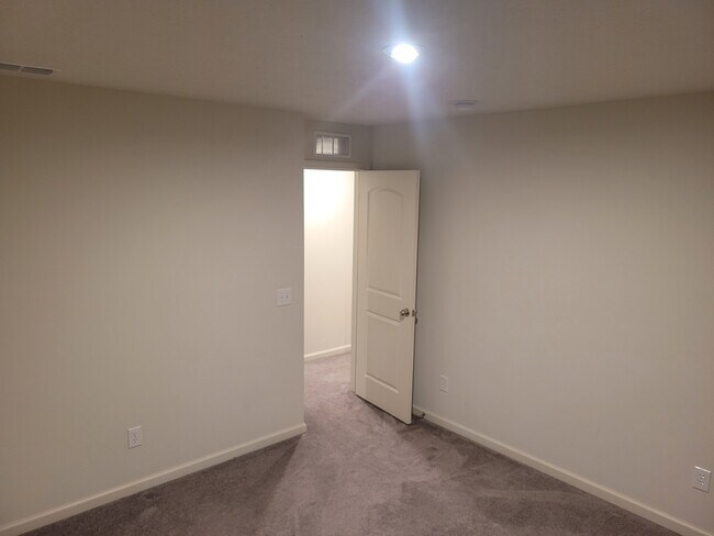 Building Photo - 13228 Caterwood Cir