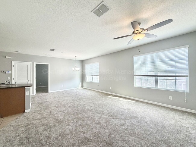 Building Photo - 3520 Seneca Club Loop