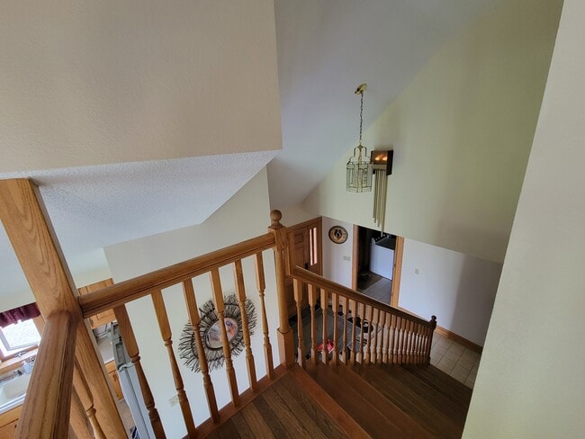 Building Photo - 3325 Cumming Ave