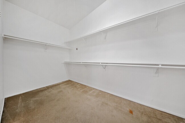 Building Photo - 47820 Calle Zafiro
