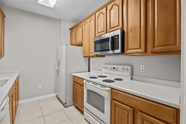 Building Photo - 1351 Venezia Ct