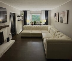 Building Photo - 15 Beverly Hl