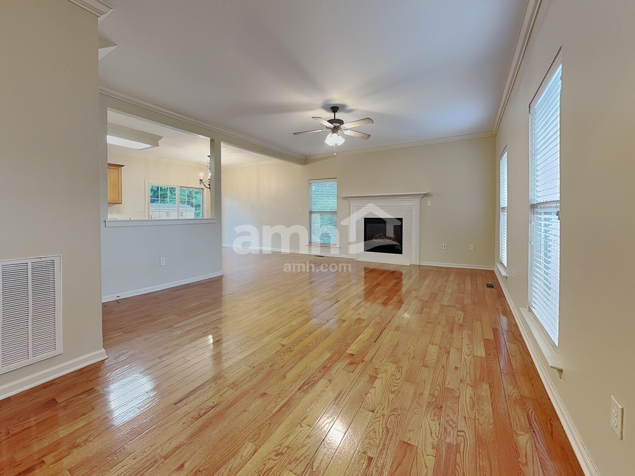 Building Photo - 1523 Bailey Park Ln