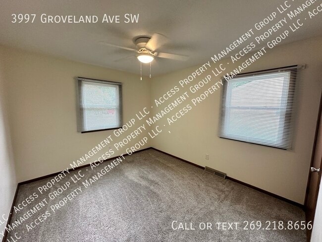 Building Photo - 3997 Groveland Ave SW