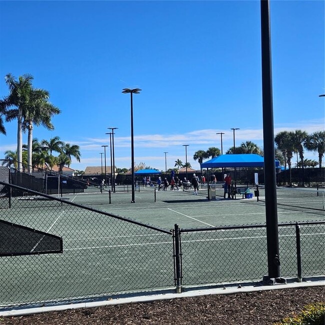 Building Photo - 13415 Coluccio St