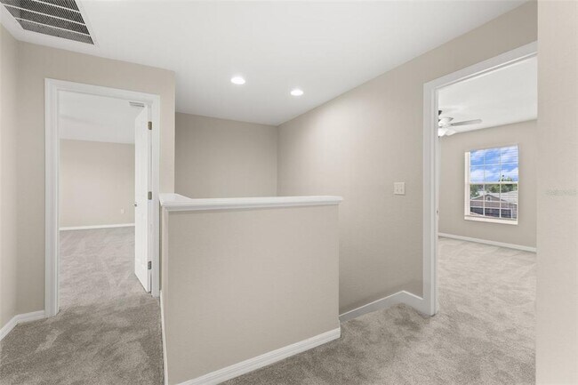 Building Photo - 1037 Brenton Manor Dr