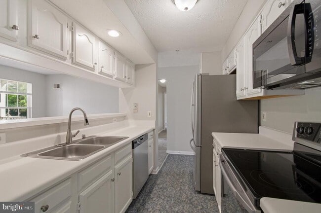 Building Photo - 662 Jupiter Hills Ct